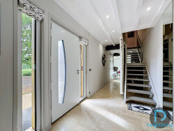 maison-a-vendre-montracol---salon