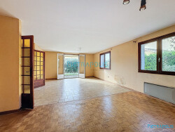 appartement-civrieux---sejour