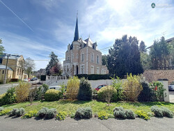 vue-sur-theatre-et-parc
