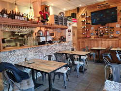 salle-interieure-23-places-assises