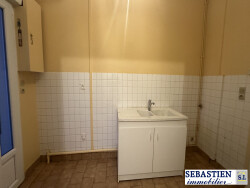 sejour-donnant-sur-cour