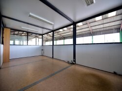local-commercial-12-curan