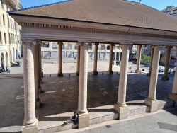 photo1