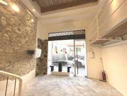 surface-commerciale-avec-mezzanine