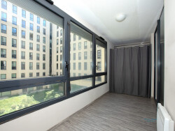 placard-loggia