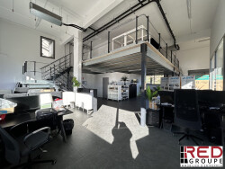 open-space-plus-mezzanine