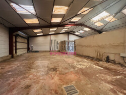entrepot-de-660-m2-a-boulbon-
