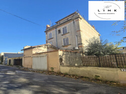 cour-pour-une-voiture