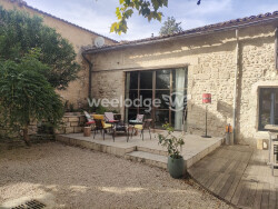 pool-house