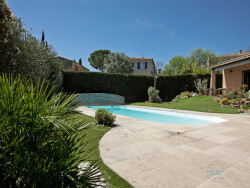 jardin-avec-piscine