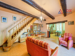 ouvertures-sur-terrasse-et-jardin