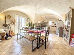 maison--7-pieces-13690-graveson