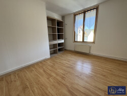 maison-4-pieces-a-vendre-ydes