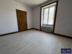 maison-a-vendre-ydes-4-pieces