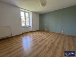 maison-5-pieces-a-louer-vebret