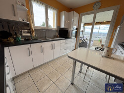 maison-8-pieces-lanobre-cantal-