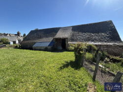 corps-de-ferme-a-trizac-cantal