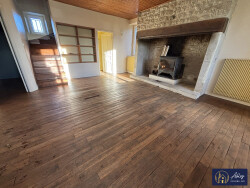 maison-5-pieces-a-louer-a-menet-cantal