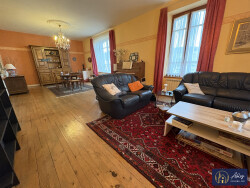 maison-7-pieces-riom-es-montagnes-cantal