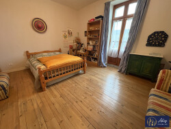 maison-7-pieces-riom-es-montagnes-cantal