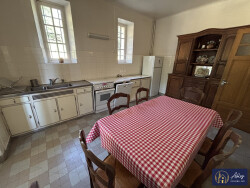 maison-9-pieces-a-trizac-cantal