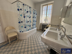 maison-9-pieces-a-trizac-cantal