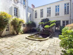 cour-d-honneur