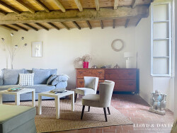 cuisine-salle-a-manger-avec-poelea-bois