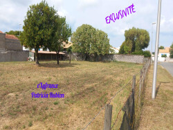 terrain-de-687m2-constructible