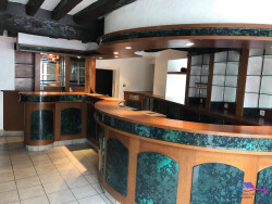 bar