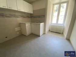 immeuble-a-vendre-bort-les-orgues