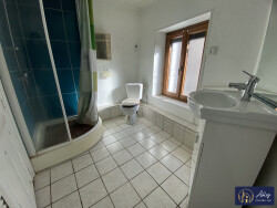 maison-3-pieces-bort-les-orgues