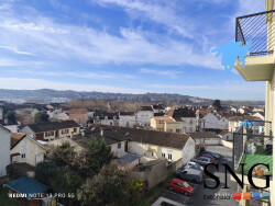 vue-de-la-cuisine-et-de-la-chambrte