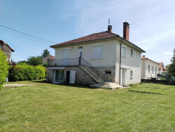 un-petit-paradis-avec-un-exterieur-cossu