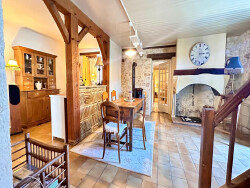 ancien-bac-en-pierre-decoratif