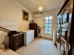 salle-a-manger-tres-lumineuse