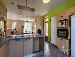 cuisine-amenagee-et-equipee