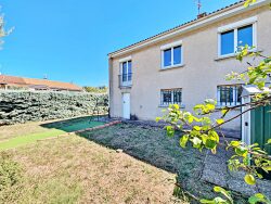 balcon-avec-stores-bannes