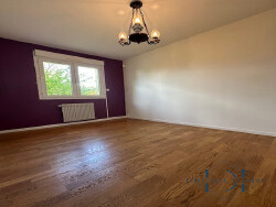 chambre-rdc--parquet--placard