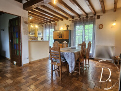 chambre-1-au-rdc-a-cote-du-salon-