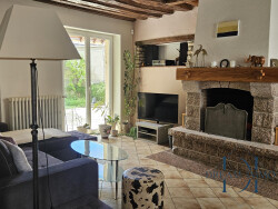 cuisine-amenagee-avec-acces-exterieur