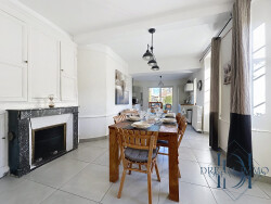 cuisine-acces-terrasse-et-jardin-clos