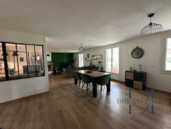 grande-veranda-en-prolongement-du-sejour