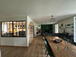 tres-belle-cuisine-amenagee