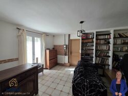 salon-projection-sans-meubles