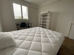 chambre-avec-lit-simple
