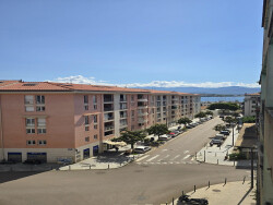 sejour-avec-acces-sur-le-balcon