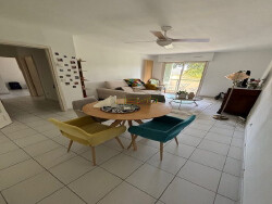 balcon-pour-dejeuner-