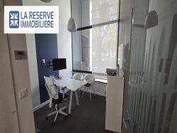 mezzanine-cafeteria
