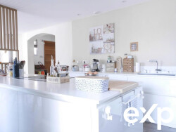 vue-exterieure--chambres-sur-jardin-